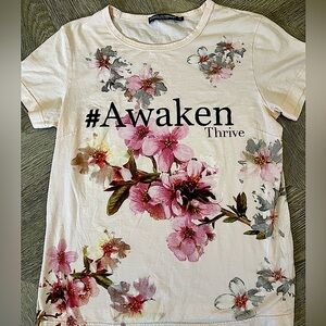 Pale pink Dolce and Gabbana t shirt. Size 38